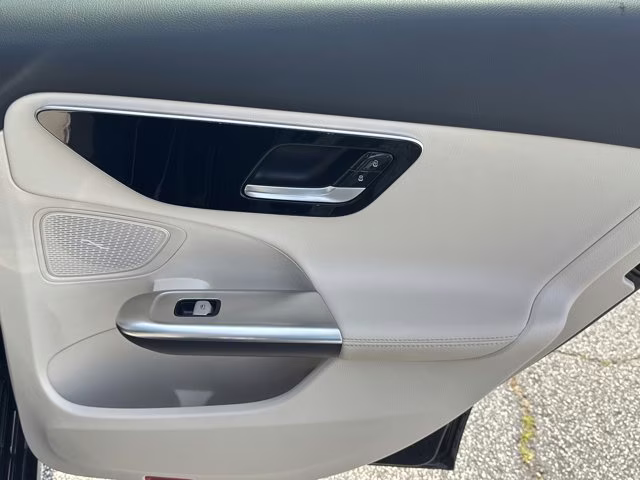 2025 Obsidian Black Metallic Mercedes-Benz C-Class C 300 RWD Sedan