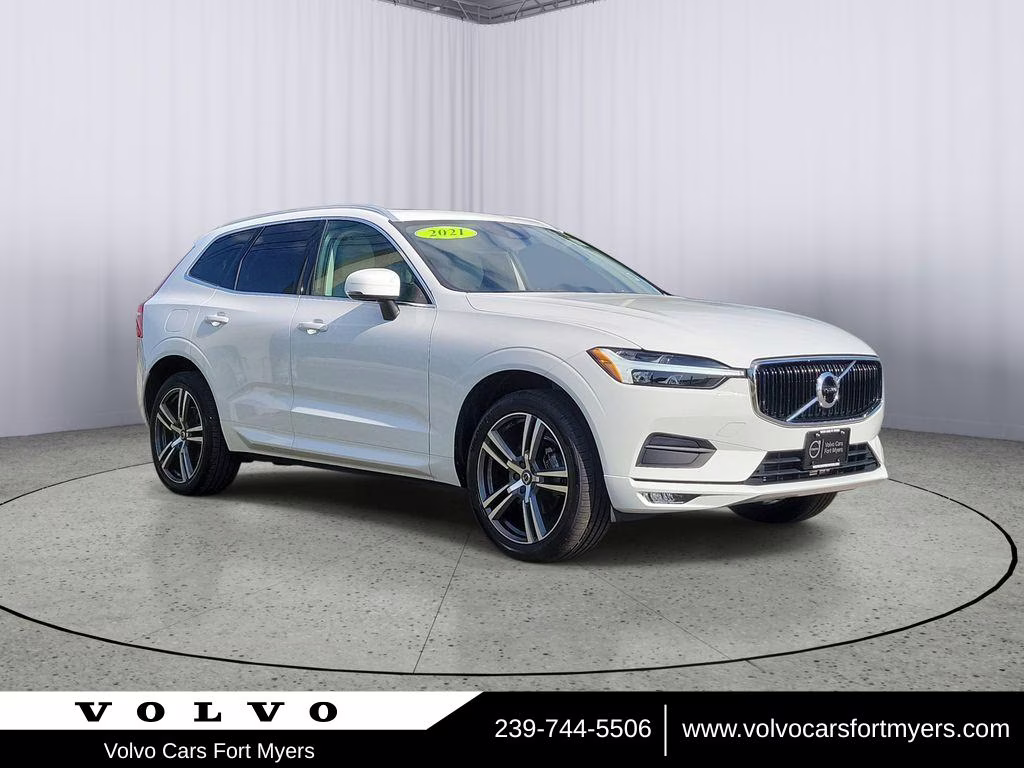 2021 Ice White Volvo XC60 Momentum FWD SUV