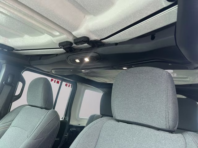2024 Anvil Clear Coat Jeep Wrangler Willys 4X4 SUV