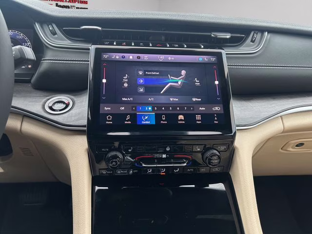 2024 Midnight Sky Jeep Grand Cherokee Limited 4X4 SUV