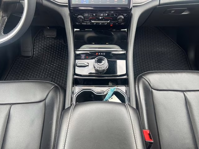 2023 Diamond Black Crystal Pearlcoat Jeep Grand Cherokee L Limited 4X4 SUV