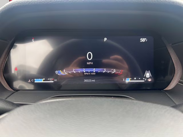 2023 Diamond Black Crystal Pearlcoat Jeep Grand Cherokee L Limited 4X4 SUV