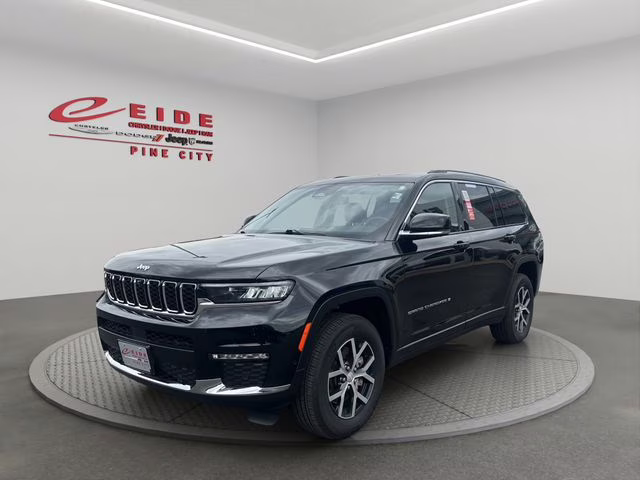 2023 Diamond Black Crystal Pearlcoat Jeep Grand Cherokee L Limited 4X4 SUV