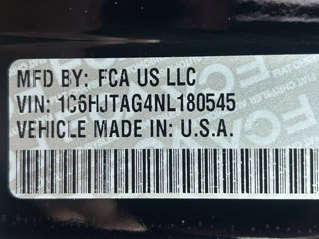 2022 Black Clearcoat Jeep Gladiator Altitude 4X4 Truck