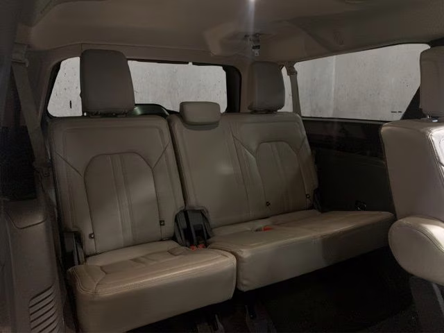 2021 Star White Metallic Tri-Coat Ford Expedition Max Limited 4X4 SUV