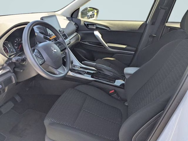 2025 White Diamond Mitsubishi Eclipse Cross LE 4X4 SUV