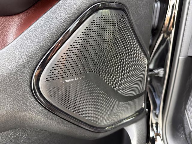 2026 Diamond Black Crystal Pearlcoat Ram 1500 Limited 4X4 Truck