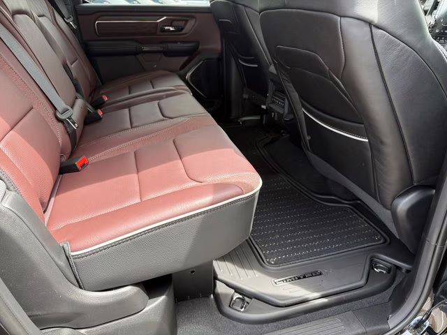 2026 Diamond Black Crystal Pearlcoat Ram 1500 Limited 4X4 Truck