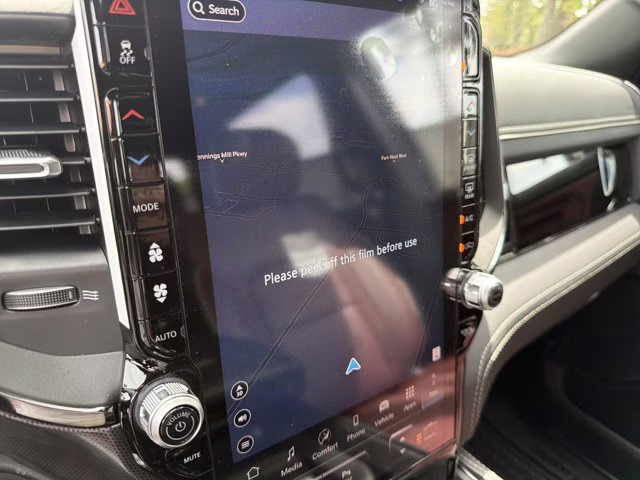 2026 Diamond Black Crystal Pearlcoat Ram 1500 Limited 4X4 Truck