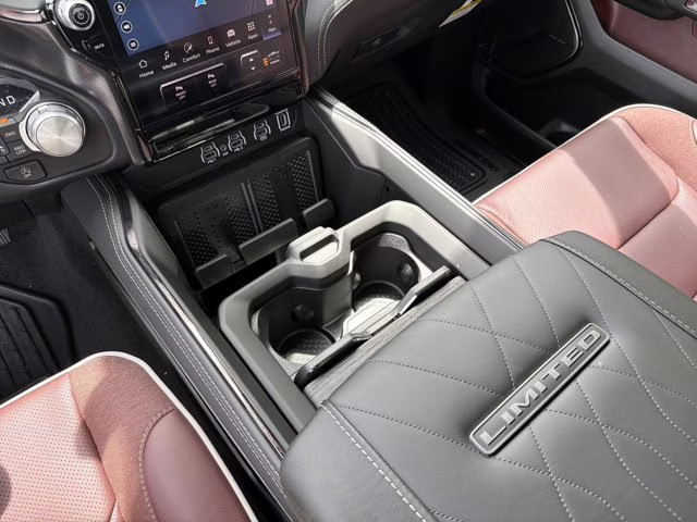 2026 Diamond Black Crystal Pearlcoat Ram 1500 Limited 4X4 Truck