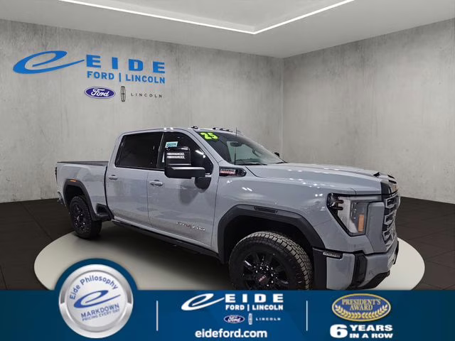 2025 Thunderstorm Gray GMC Sierra 3500HD AT4 4X4 Truck