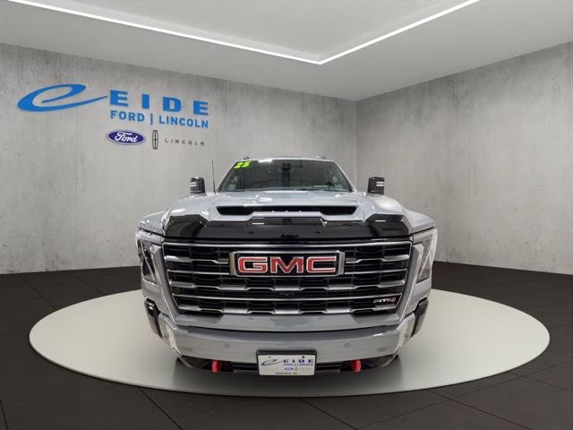 2025 Thunderstorm Gray GMC Sierra 3500HD AT4 4X4 Truck