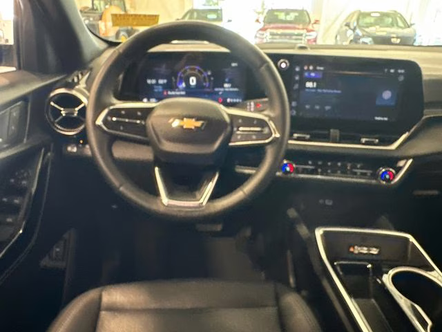 2025 Summit White Chevrolet Equinox LT FWD SUV