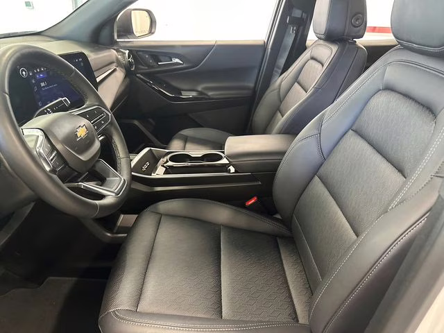 2025 Summit White Chevrolet Equinox LT FWD SUV