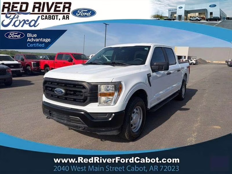 2022 Oxford White Ford F-150 XL 4X4 Truck