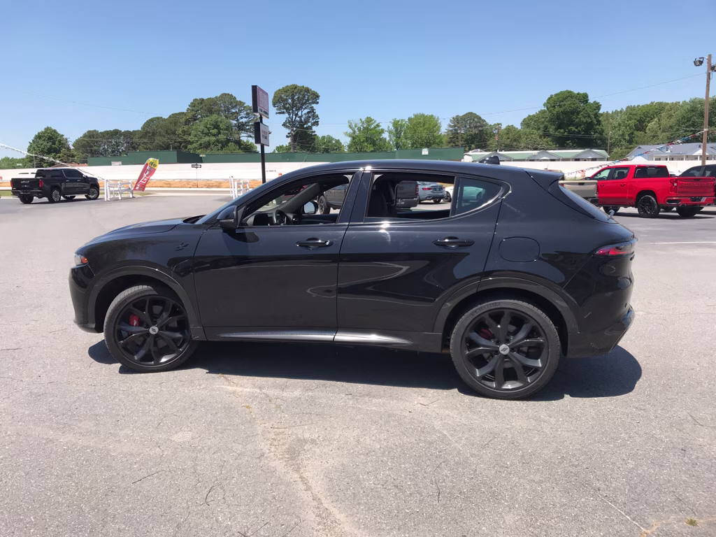 2024 8 Ball Dodge Hornet R/T AWD SUV