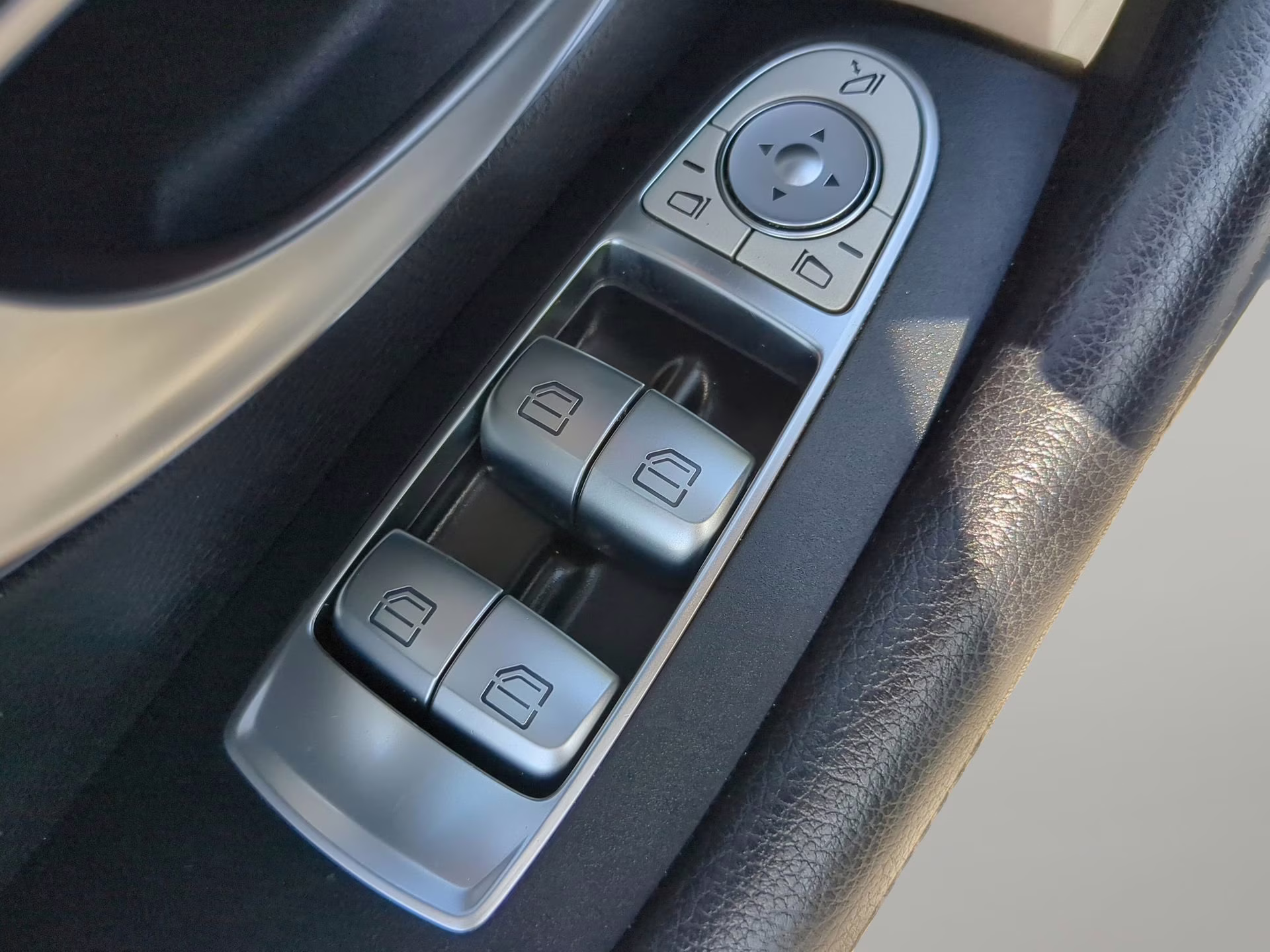 2018 Selenite Gray Metallic Mercedes-Benz E-Class E 400 RWD Coupe