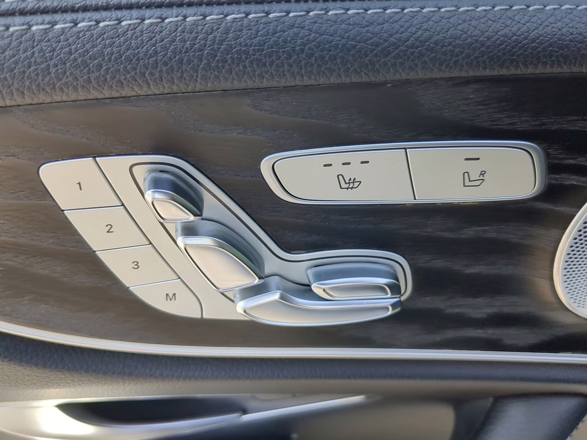 2018 Selenite Gray Metallic Mercedes-Benz E-Class E 400 RWD Coupe