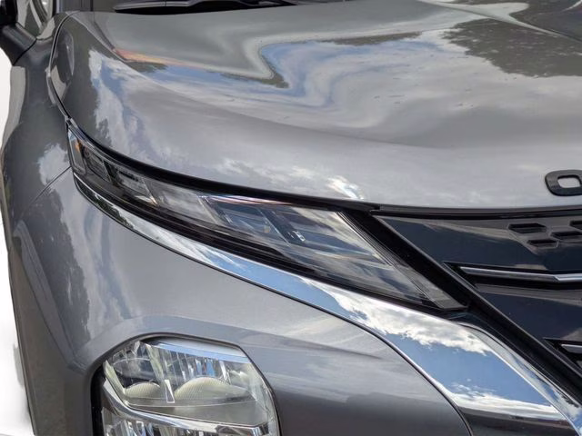 2022 Mercury Gray Metallic Mitsubishi Outlander Black Edition FWD SUV
