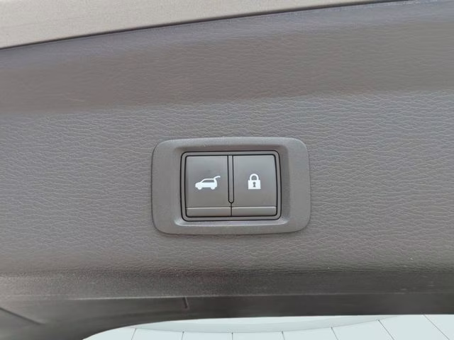 2022 Mercury Gray Metallic Mitsubishi Outlander Black Edition FWD SUV