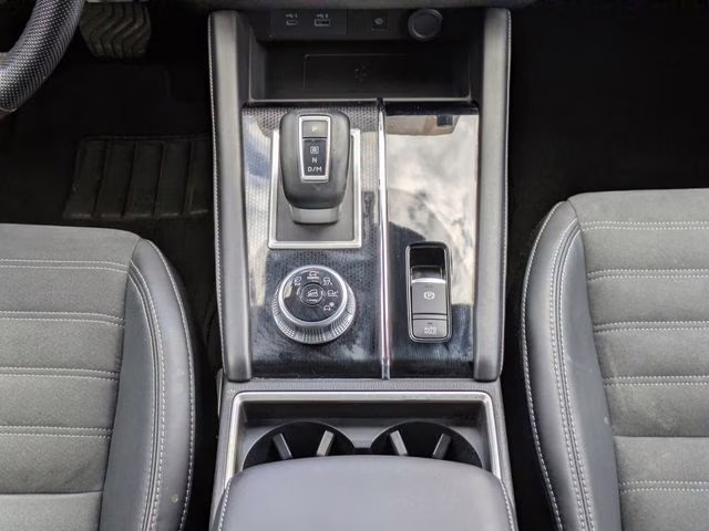 2022 Mercury Gray Metallic Mitsubishi Outlander Black Edition FWD SUV