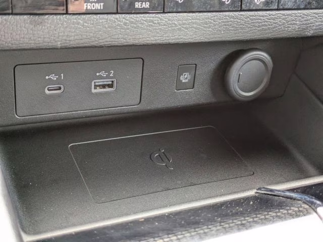 2022 Mercury Gray Metallic Mitsubishi Outlander Black Edition FWD SUV
