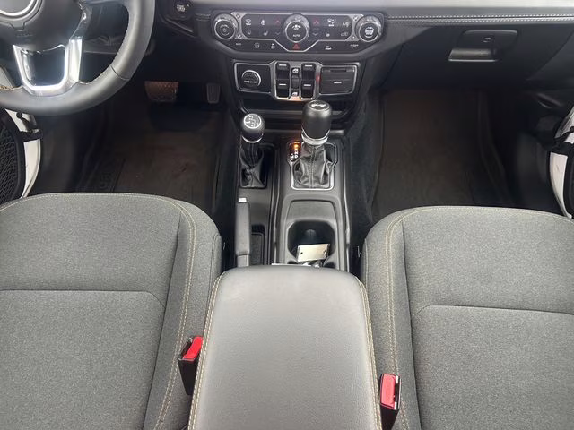 2024 Bright White Clearcoat Jeep Wrangler Sahara 4X4 SUV