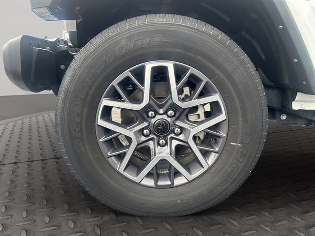 2024 Bright White Clearcoat Jeep Wrangler Sahara 4X4 SUV