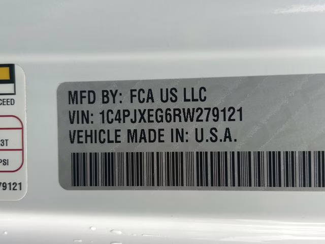 2024 Bright White Clearcoat Jeep Wrangler Sahara 4X4 SUV