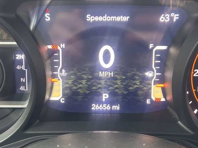 2024 Bright White Clearcoat Jeep Wrangler Sahara 4X4 SUV