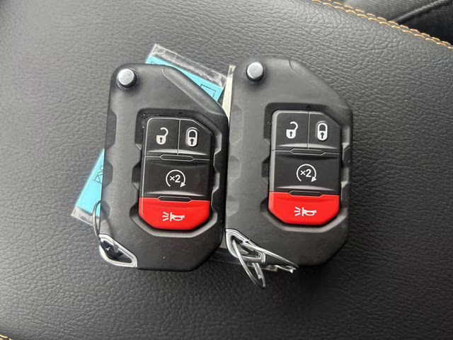 2024 Bright White Clearcoat Jeep Wrangler Sahara 4X4 SUV