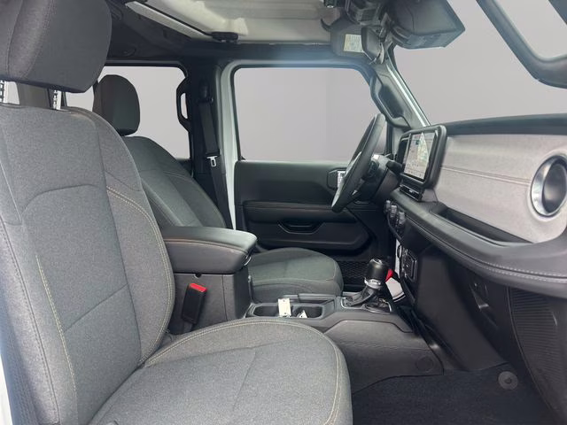 2024 Bright White Clearcoat Jeep Wrangler Sahara 4X4 SUV