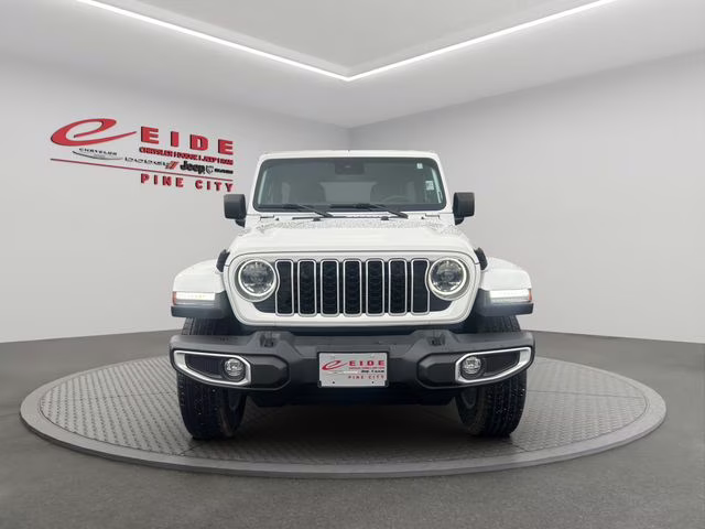 2024 Bright White Clearcoat Jeep Wrangler Sahara 4X4 SUV