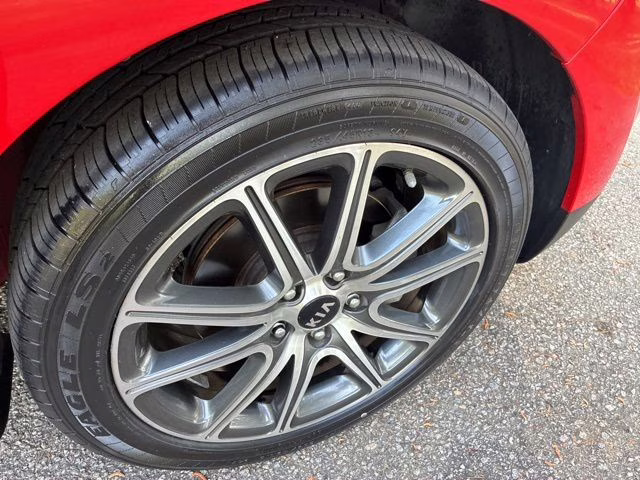 2018 Inferno Red Kia Soul Exclaim FWD Hatchback