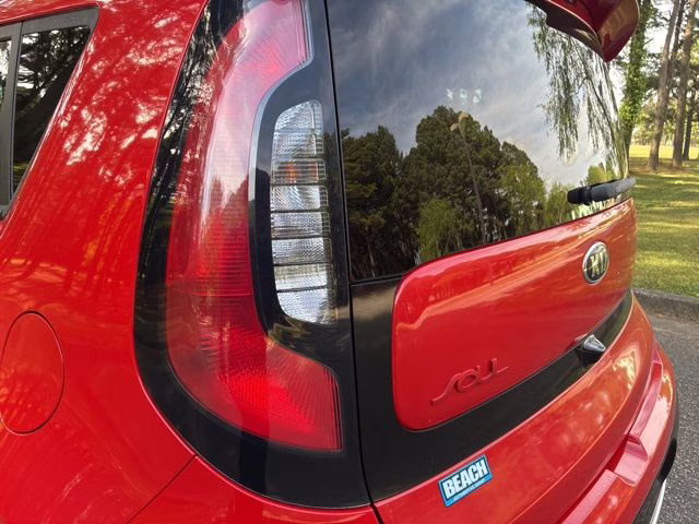 2018 Inferno Red Kia Soul Exclaim FWD Hatchback