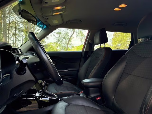 2018 Inferno Red Kia Soul Exclaim FWD Hatchback