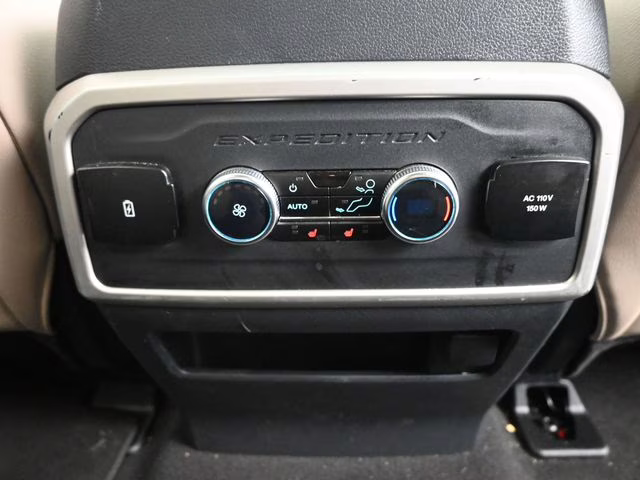 2024 Silver Metallic Ford Expedition Max Limited 4X4 SUV