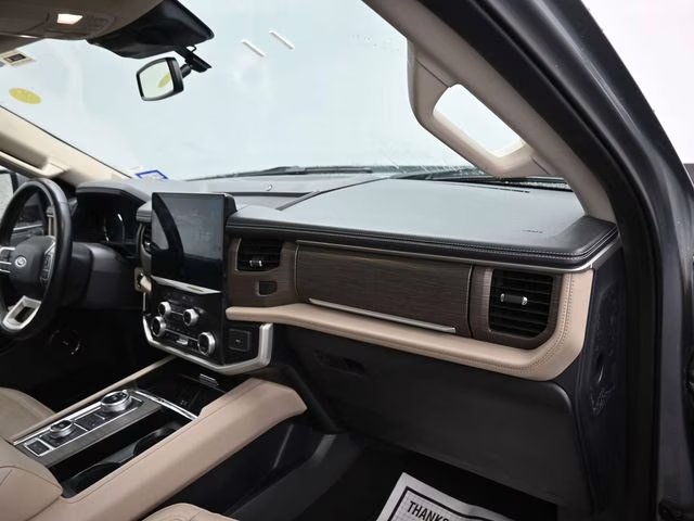 2024 Silver Metallic Ford Expedition Max Limited 4X4 SUV