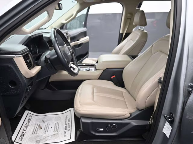 2024 Silver Metallic Ford Expedition Max Limited 4X4 SUV
