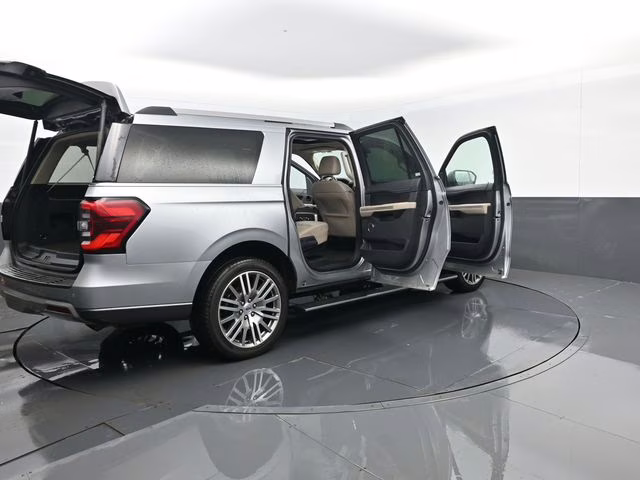 2024 Silver Metallic Ford Expedition Max Limited 4X4 SUV