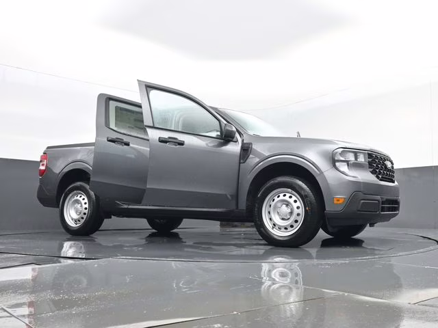 2026 Gray Metallic Ford Maverick XL AWD Truck