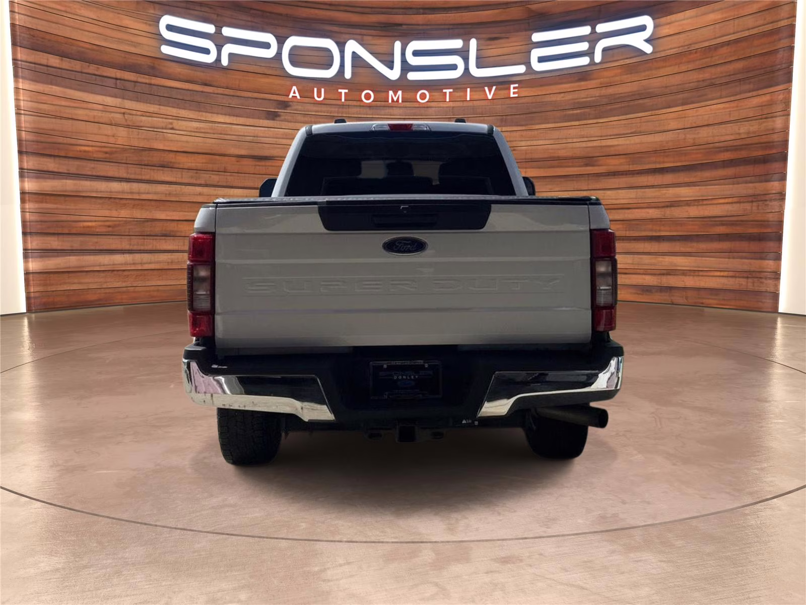 2022 Oxford White Ford Super Duty F-250 SRW XLT 4X4 Truck