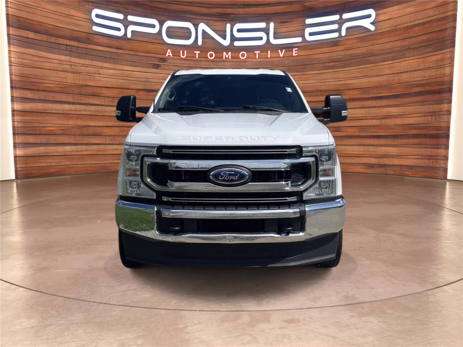 2022 Oxford White Ford Super Duty F-250 SRW XLT 4X4 Truck