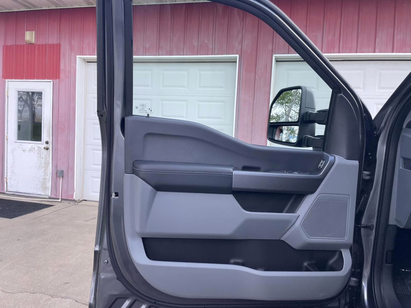 2026 Carbonized Gray Ford Super Duty F-350 SRW XLT 4X4 Truck