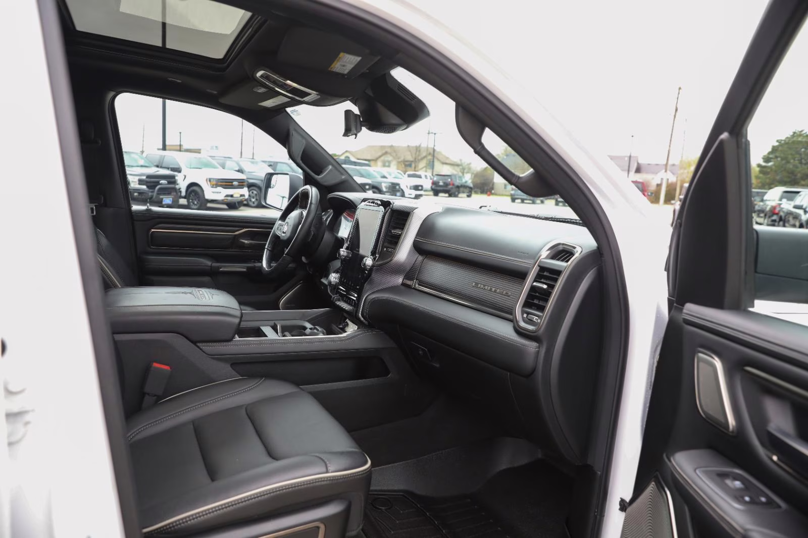 2021 Bright White Clearcoat Ram 1500 Limited 4X4 Truck