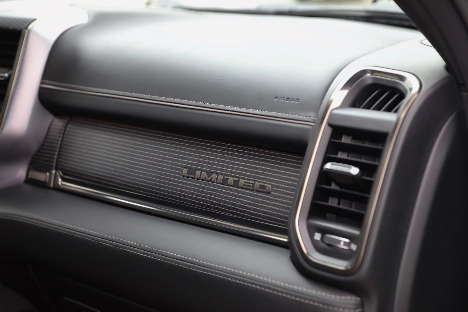 2021 Bright White Clearcoat Ram 1500 Limited 4X4 Truck