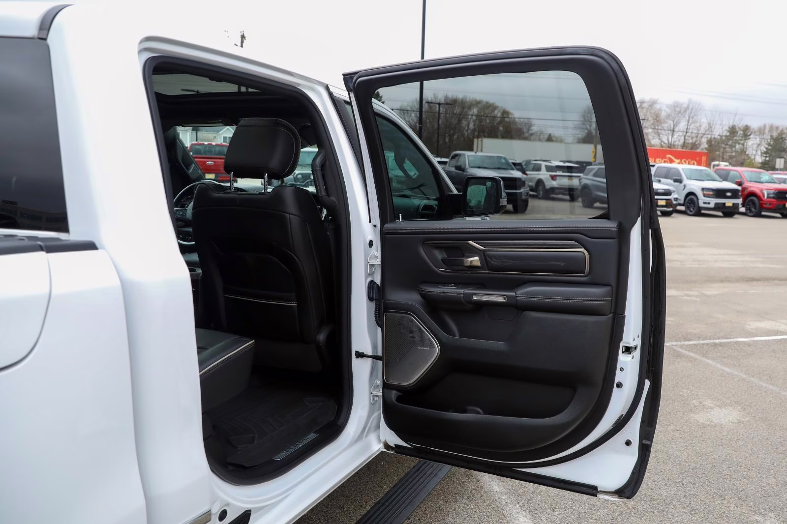 2021 Bright White Clearcoat Ram 1500 Limited 4X4 Truck