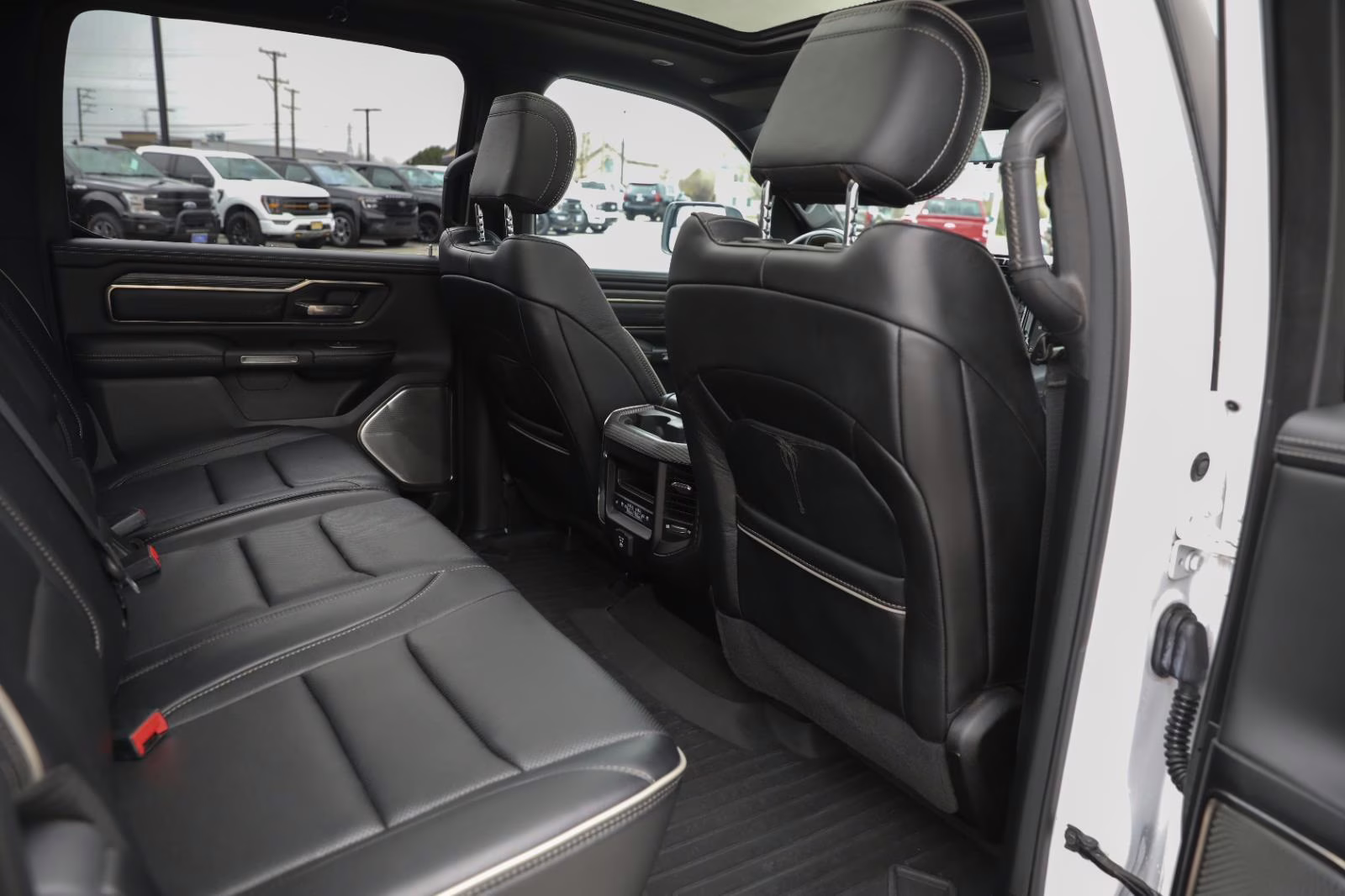 2021 Bright White Clearcoat Ram 1500 Limited 4X4 Truck