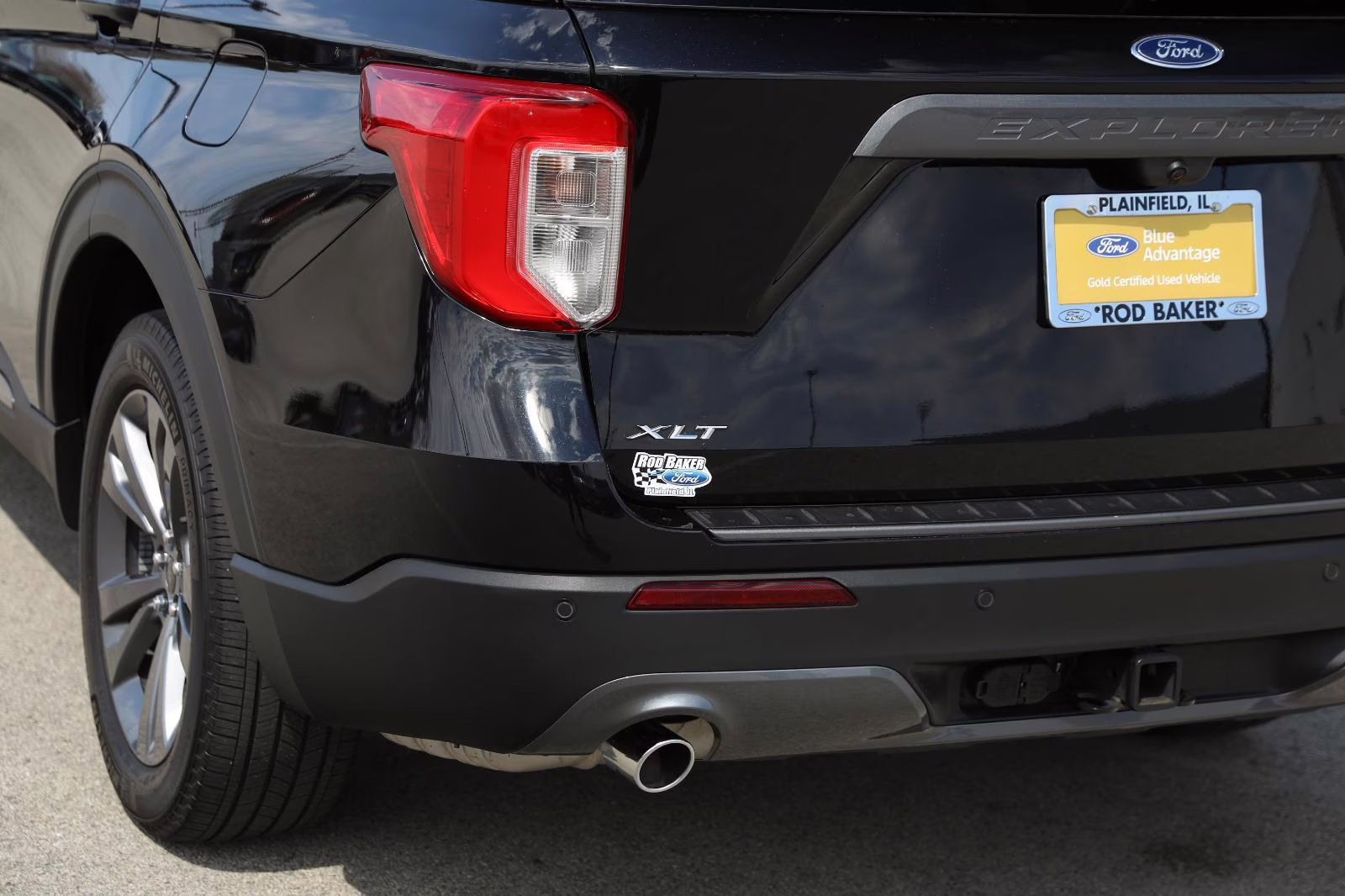 2023 Agate Black Ford Explorer XLT 4X4 SUV