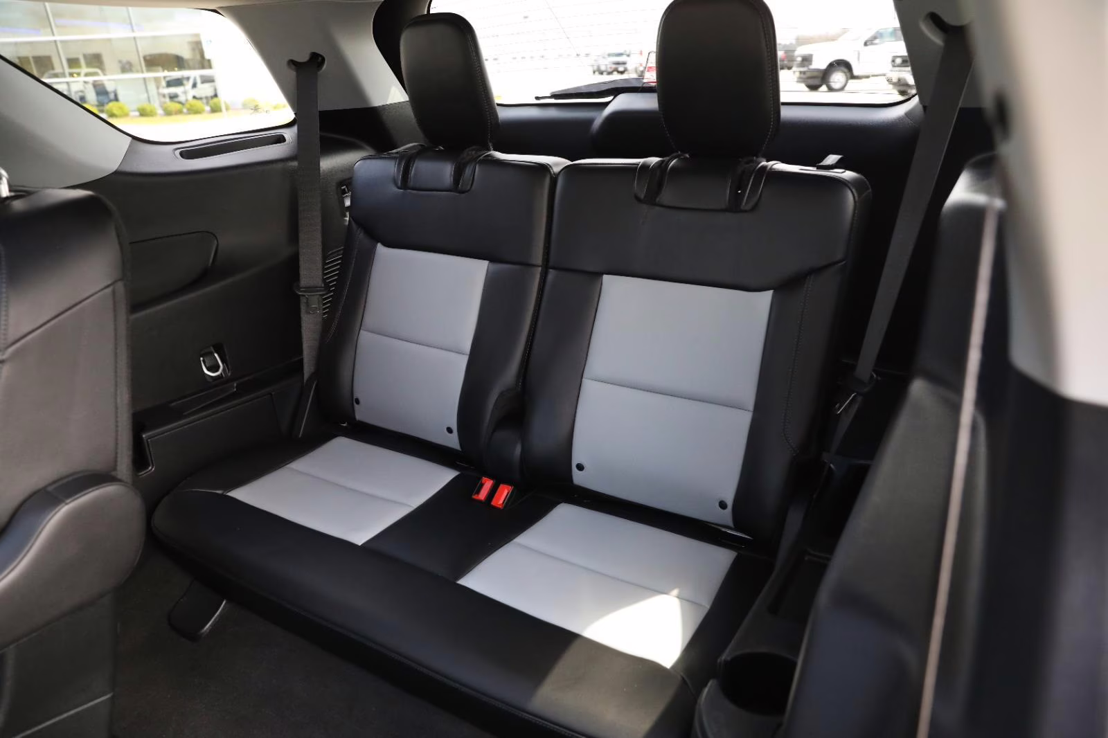 2023 Agate Black Ford Explorer XLT 4X4 SUV